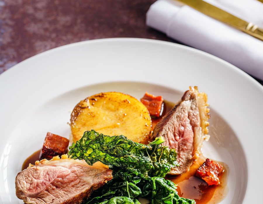 sebastian-coman-photography-CRoAeTh5S_I-unsplash